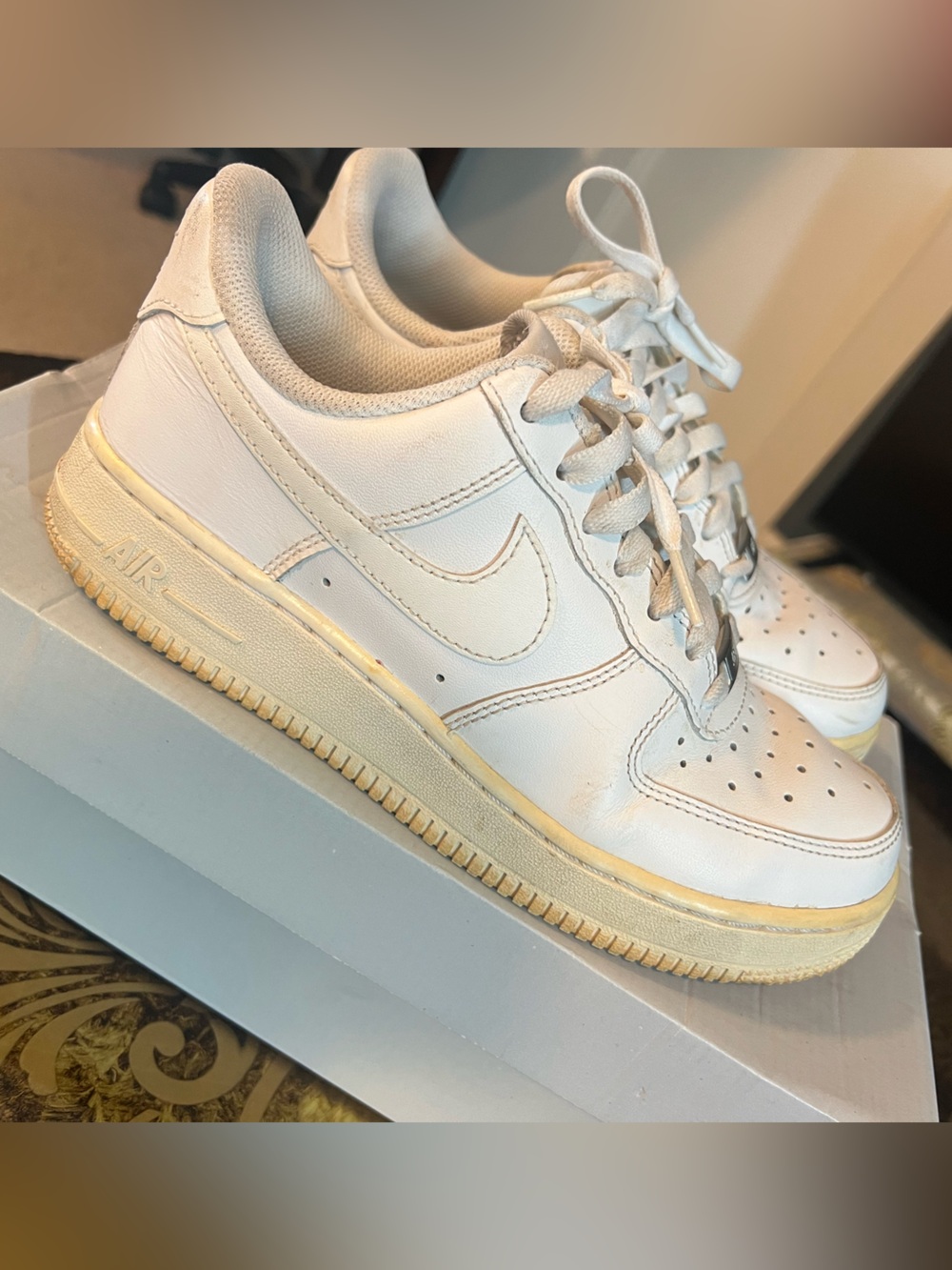 Nike Air Force 1 - Picture 6 of 10